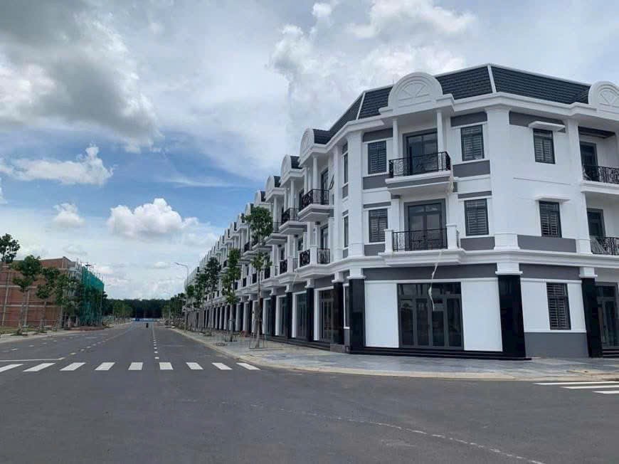  CHÍNH CHỦ BÁN NHANH ĐẤT Tại Khu đô thị Hoàng Nam Uyên Hưng – Đường Tố Hữu, P. Uyên Hưng 