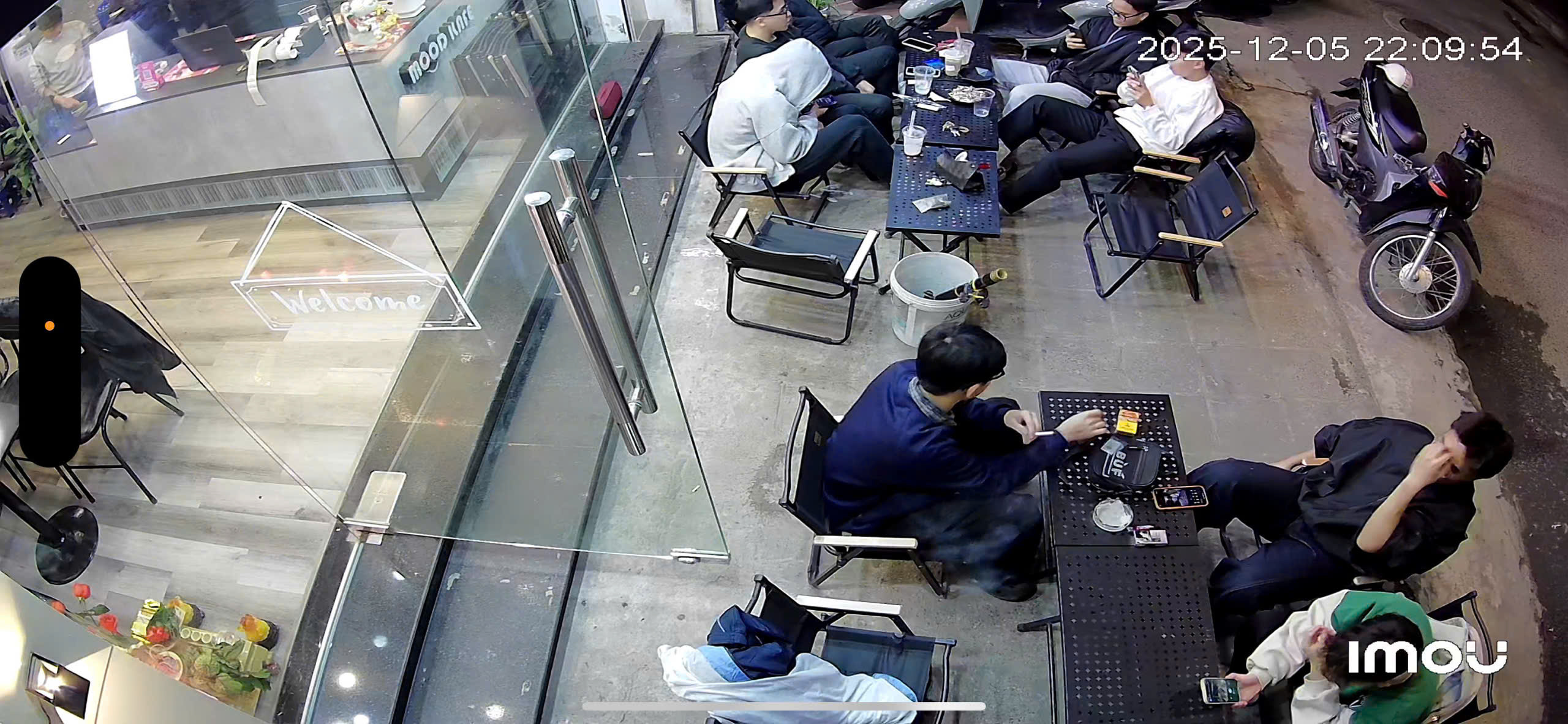  Cần Sang Nhượng Quán Đẹp 157 Pháo Đài Láng, Đống Đa – Vào Kinh Doanh Ngay 