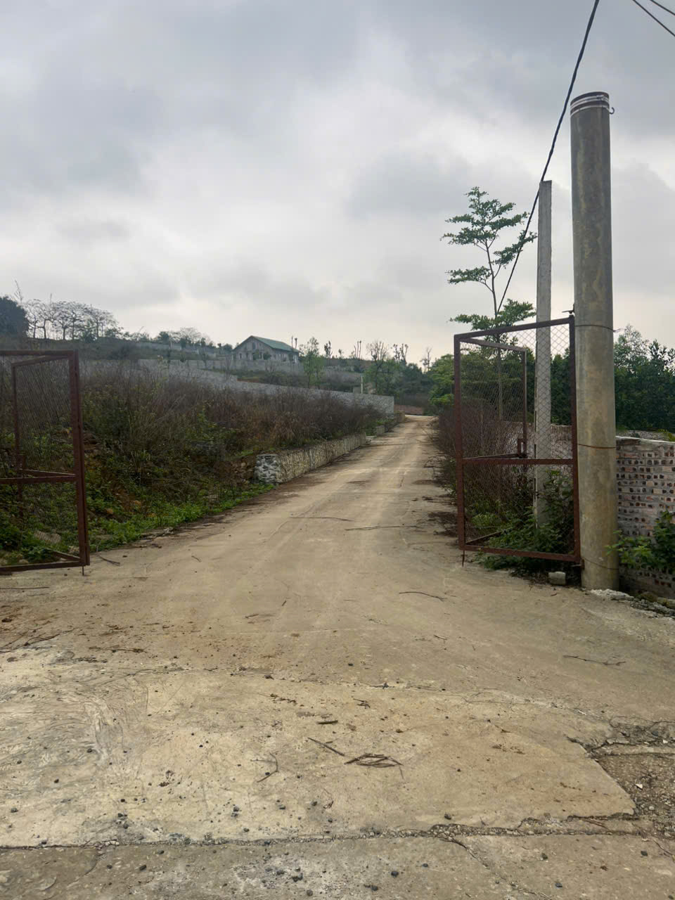  SỞ HỮU MẢNH ĐẤT ĐỒI THƠ MỘNG TẠI ĐỒNG BÈN – QUỐC OAI 