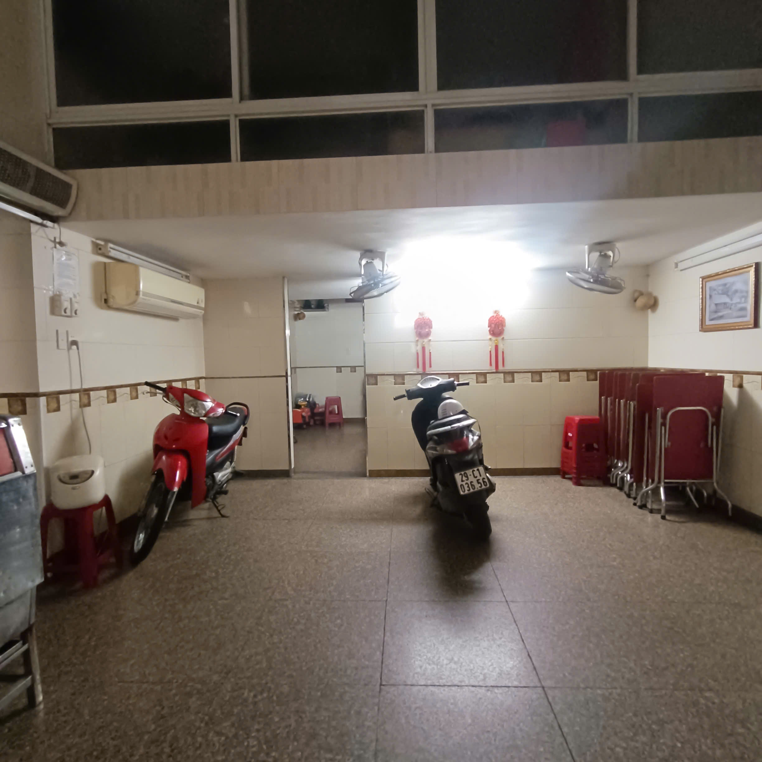  Cho thuê MBKD phố Bùi Thị Xuân 22m2, mặt tiền 5m, giá 20 triệu kd Spa, Nail, kd sạch... 