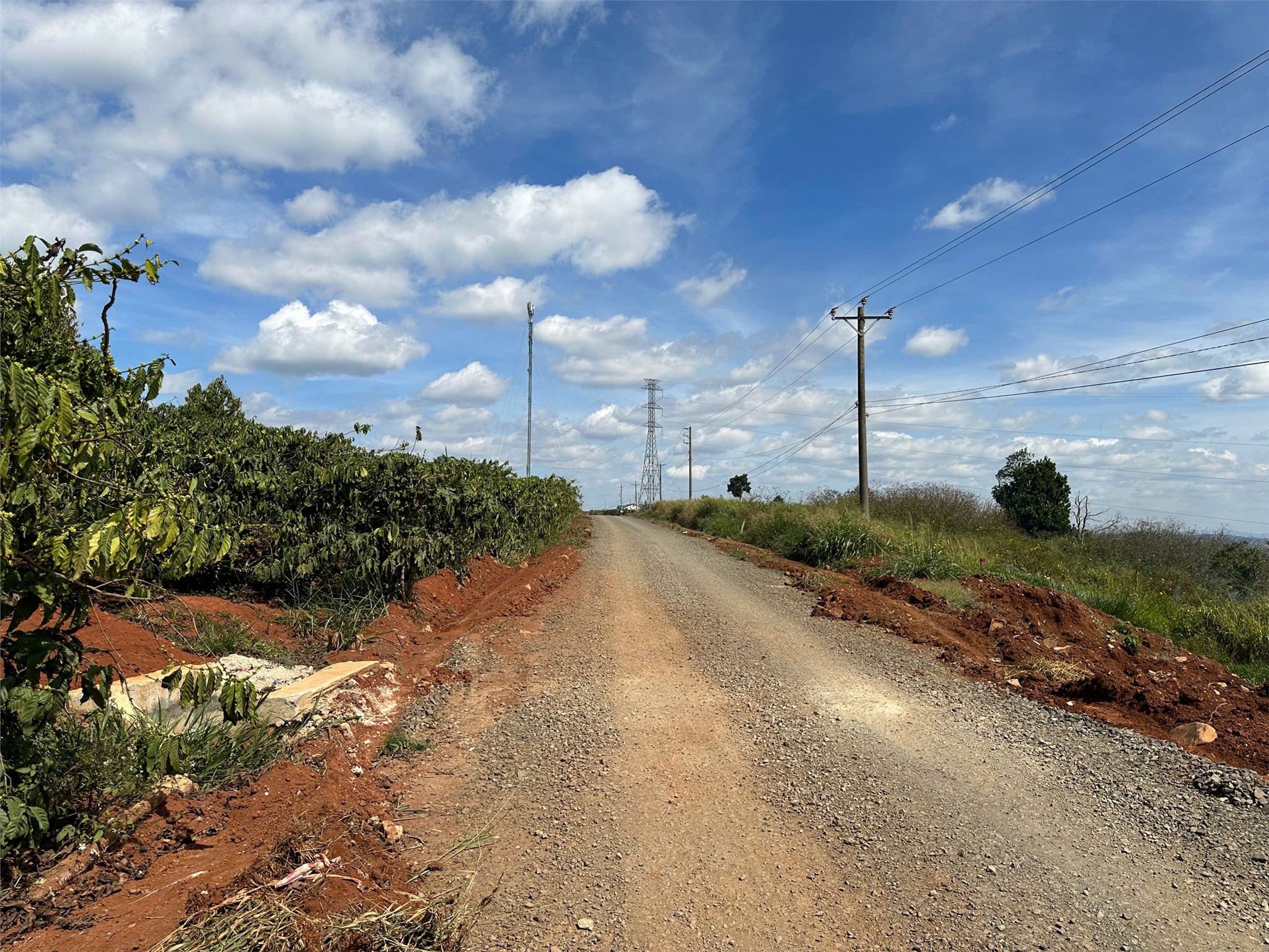  Bán lô đất tại xã Tân Thượng, huyện Di Linh, tỉnh Lâm Đồng 