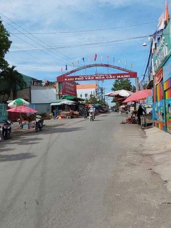  Bán đất P.Biên Hòa, 123m2,SHR thổ cư,đường ô tô,gần Trường THPT Chu Văn An 