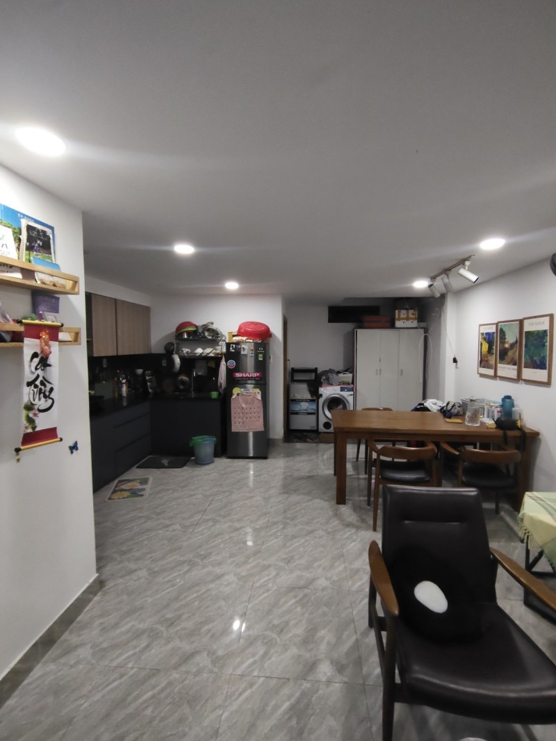  # 50m ra MT Cách Mạnh Tháng 8, 76m2, mê lửng sạch đẹp, 3.xx tỷ 