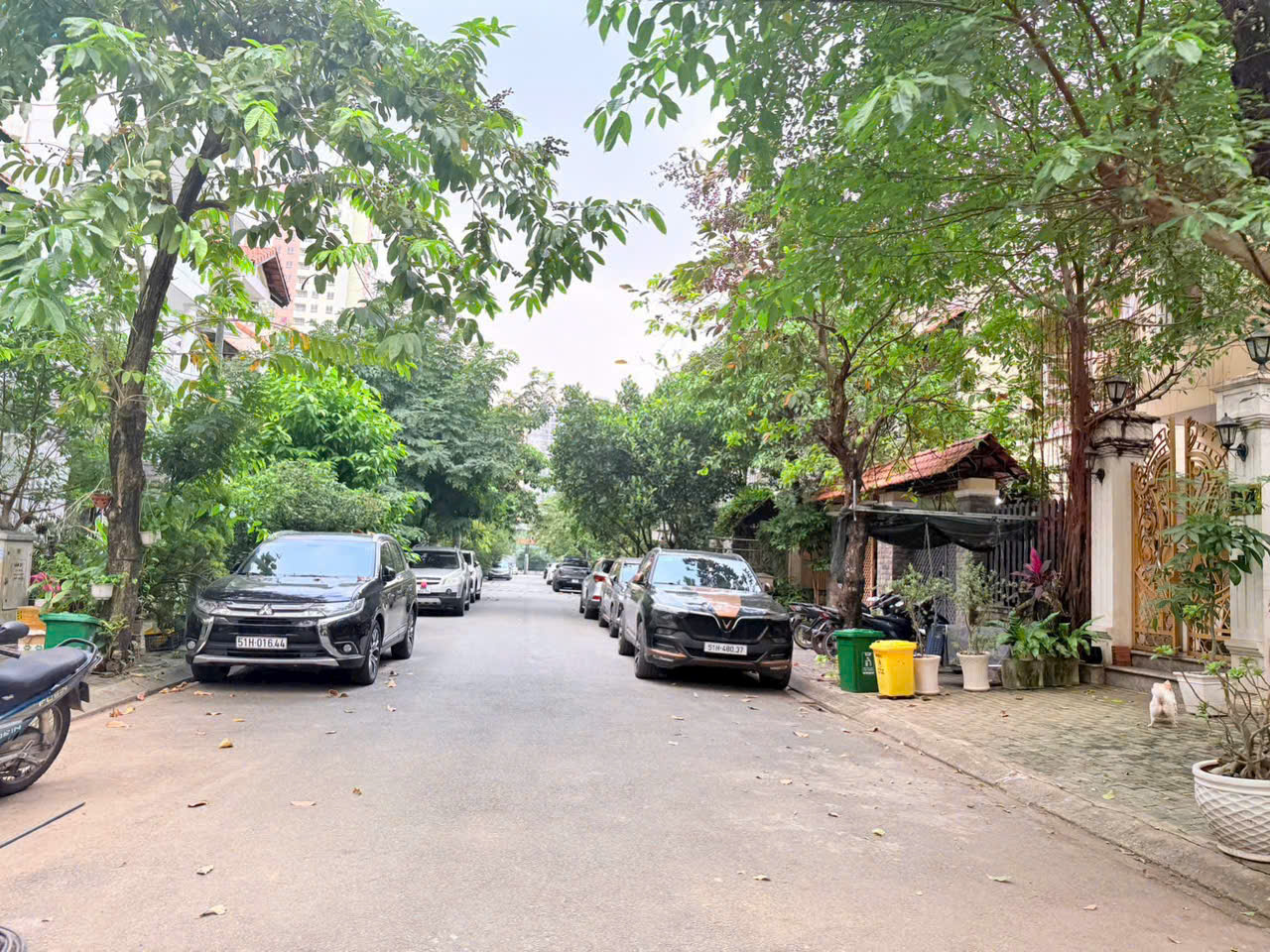  ☘Bán lô đất trống vuông vức cực đẹp ngay Quốc Hương, Thảo điền, Q2 