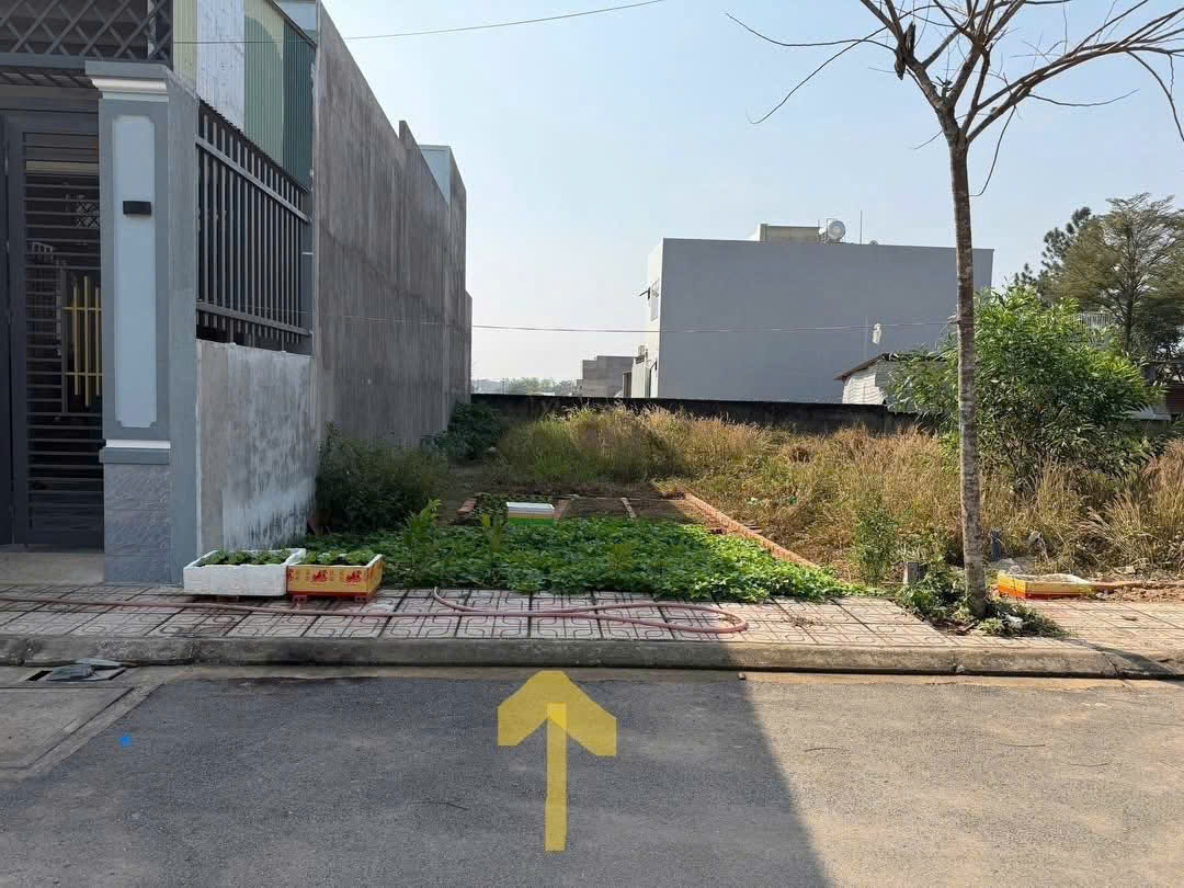  Cần bán lô đất Quảng Tiến, Trảng Bom , Đồng Nai, khu dân cư đông đúc Giá 1 Tỷ 900 Triệu 