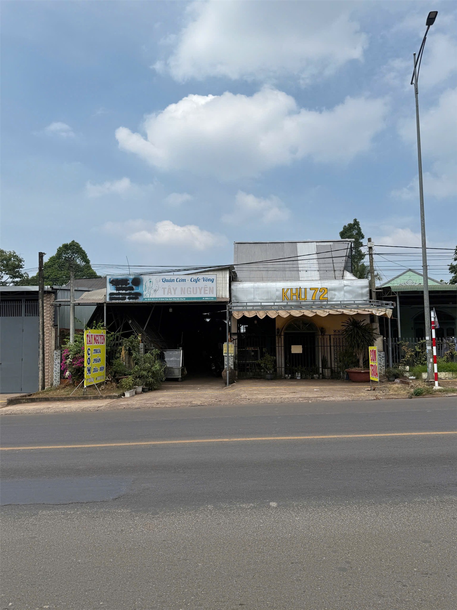  NHÀ ĐẤT ĐẸP- GIÁ TỐT CHÍNH CHỦ BÁN NHANH NHÀ  ĐẤT MẶT TIỀN Quốc Lộ 20 huyện Thống Nhất, Đồng Nai 