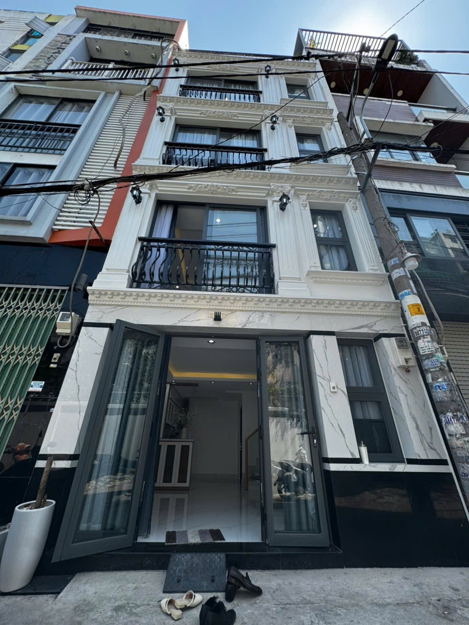  NHÀ  ĐẸP- GIÁ TỐT CHÍNH CHỦ BÁN NHANH NHÀ mới 100% vị trí đắc địa tại quận Bình Thạnh, TPHCM 