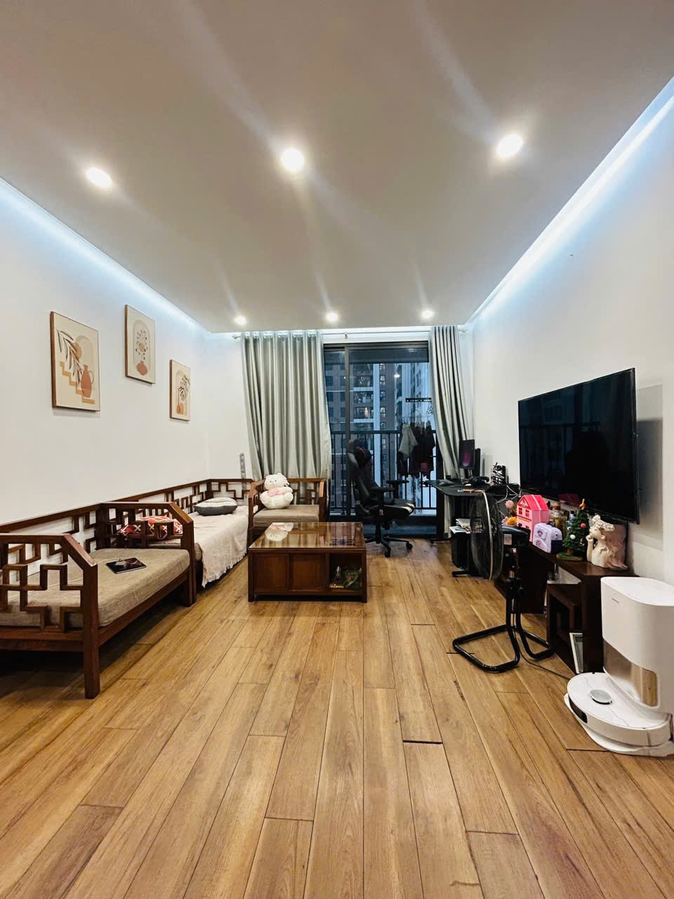  PHÁO ĐÀI LÁNG – 70M² – 5 TẦNG – MT 6M – 18.5 TỶ
LÔ GÓC – Ô TÔ 10M – Ô CHỜ THANG MÁY – NHÀ DÂN XÂY CỰC CHẮC 