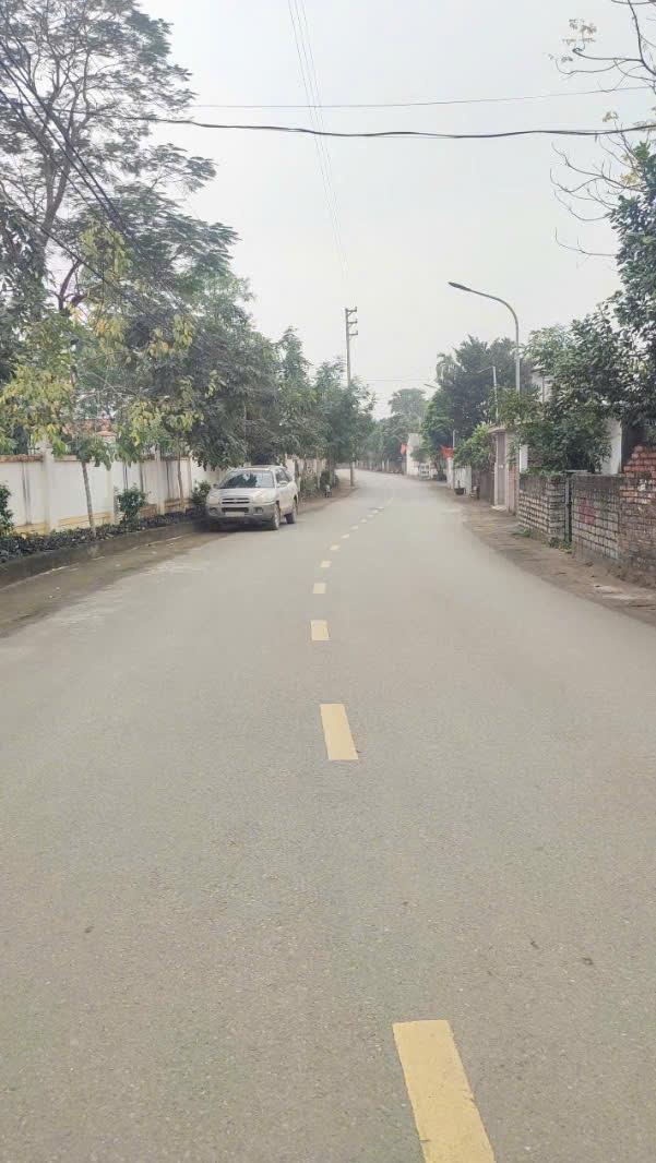  Bán gấp đất giá rẻ đất cạnh ĐH Quốc Gia sổ đỏ sẵn bao sang tên. 