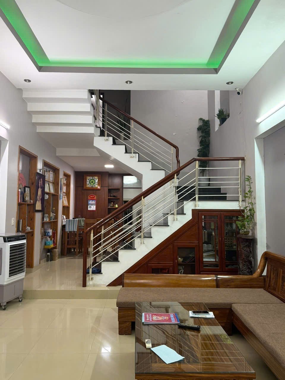  Bán nhà lô góc kiệt ô tô Nguyễn Văn Thoại Sơn Trà Đà Nẵng, DT 136m2, 4 tầng + 11 phòng trọ, giá 26 tỷ 