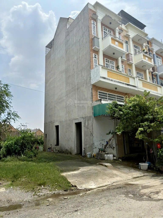  BÁN ĐẤT MẶT TIỀN KDC ĐỒNG BỘ PHÙ HỢP XÂY CHDV GIÁ CHỈ 8.4 TỶ! 