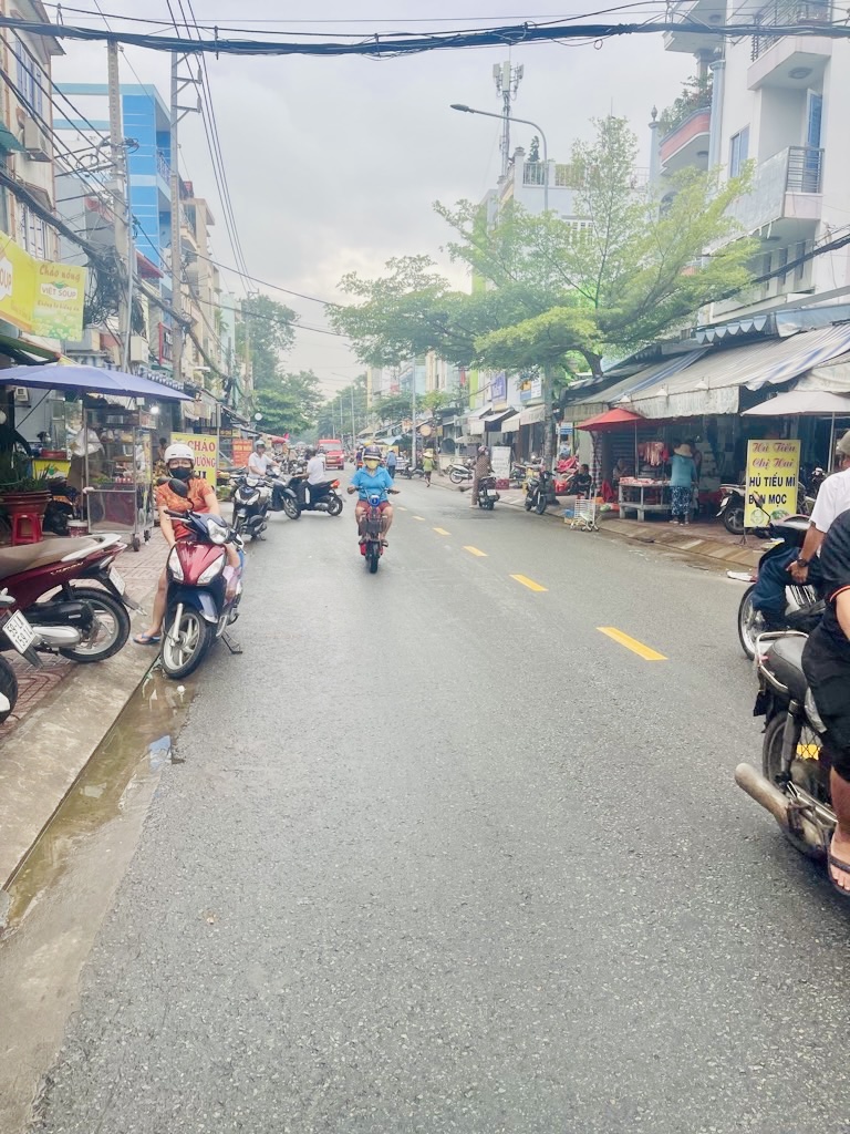  Nhà Mặt Tiền kế bến xe Q8 , cầu Nhị Thiên Đường , Quốc Lộ 50 -5tầng - dtsd gần 300n - giá chỉ 10 tỷ 