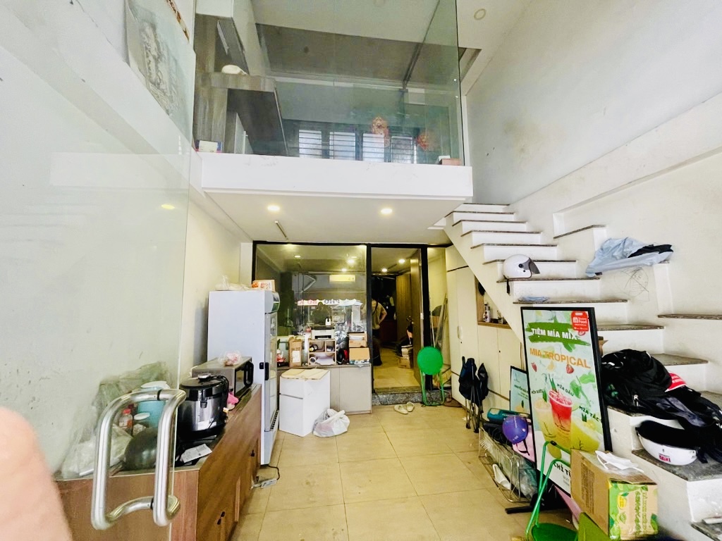  Mặt tiền Q8 -5tầng - dt sử dụng gần 300m -giá chỉ 10 tỷ 