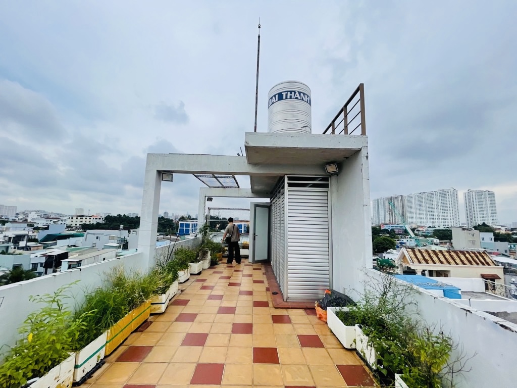  ????????????Nhà Mặt Tiền Đường Bông Sao kế bến xe Q8 , cầu Nhị Thiên Đường , Quốc Lộ 50 -5tầng - dtsd gần 300n - giá chỉ 10 tỷ 