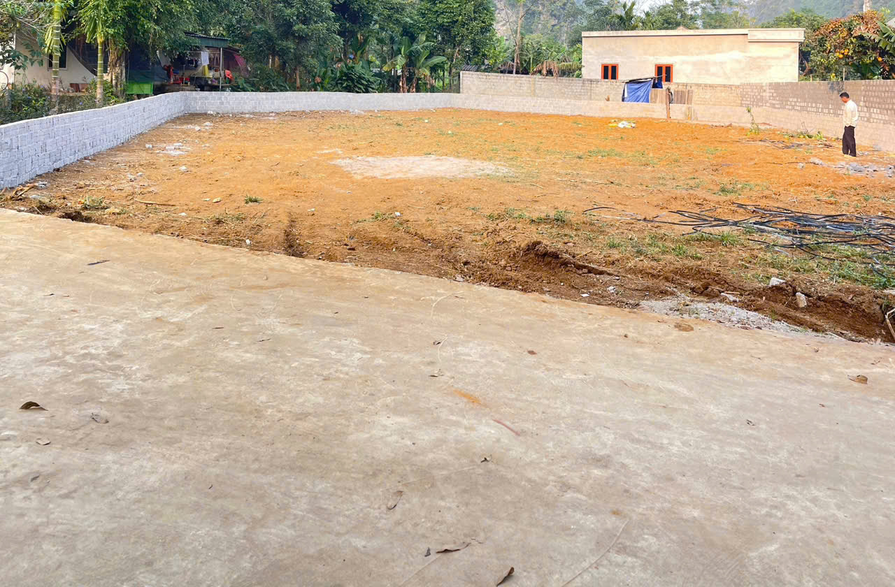  Bán lô đất  601,8m2 ( full thổ cư ) Tại Xã Yên Trị -  Huyện Yên Thủy -  Hòa Bình ( nay là Phú Thọ ) 