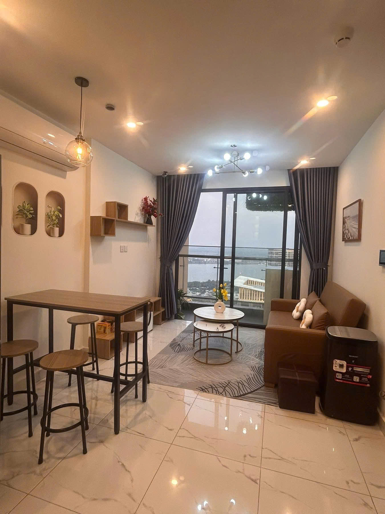  CHÍNH CHỦ CẦN BÁN CĂN HỘ 1 PN+ VINHOMES GRAND PARK BS8- 38-06 - QUẬN 9 - view cực xịn 