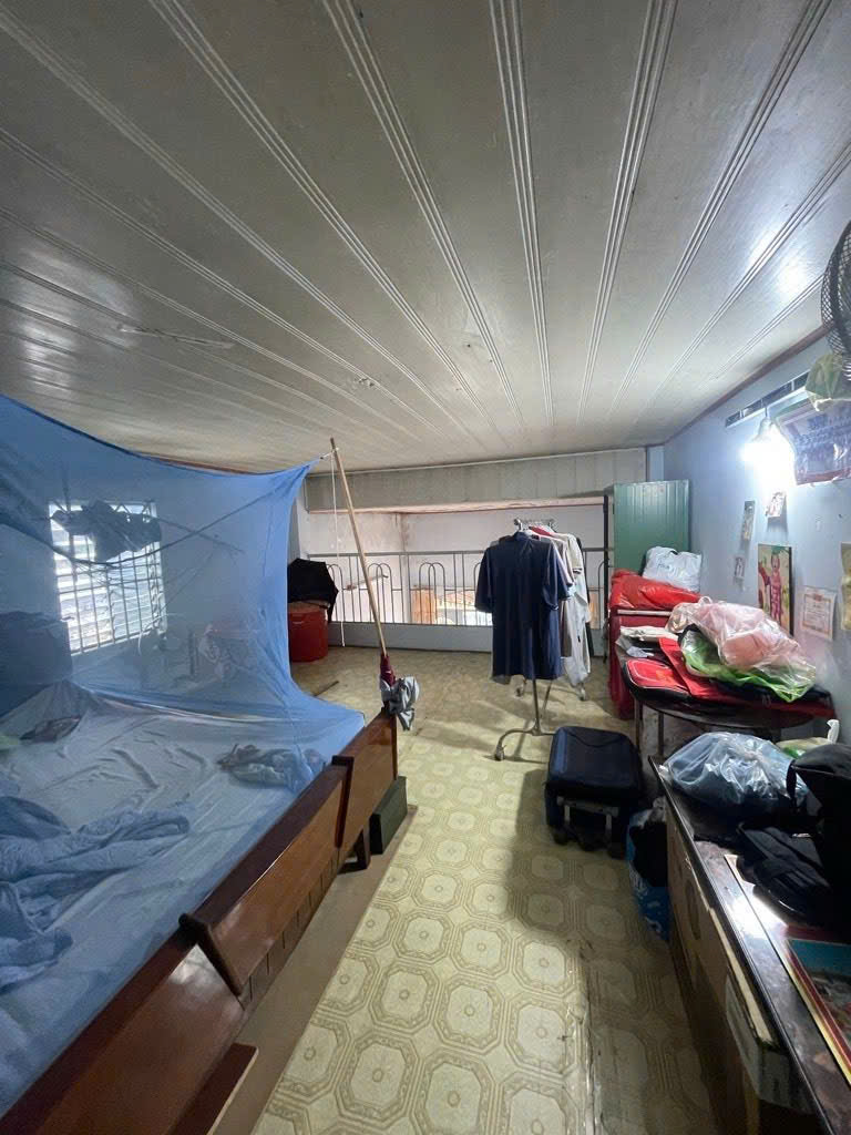  Nhà trệt + lửng Thị Trấn Nhà Bè 4x14  – gần Huỳnh Tấn Phát – giá 3.5 tỷ 