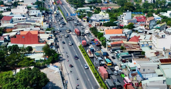  XƯỞNG MẶT TIỀN QL1A – QUẬN 12 – DÒNG TIỀN 50TR/THÁNG – CHỈ 29 TỶ 