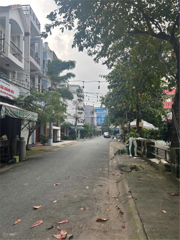  MTKD Chợ Hạnh Thông Tây, HXT 8M Thông thoáng. DT 4,5x26m, trệt lửng 2 lầu sân thượng. Giá 9,6 tỷ 