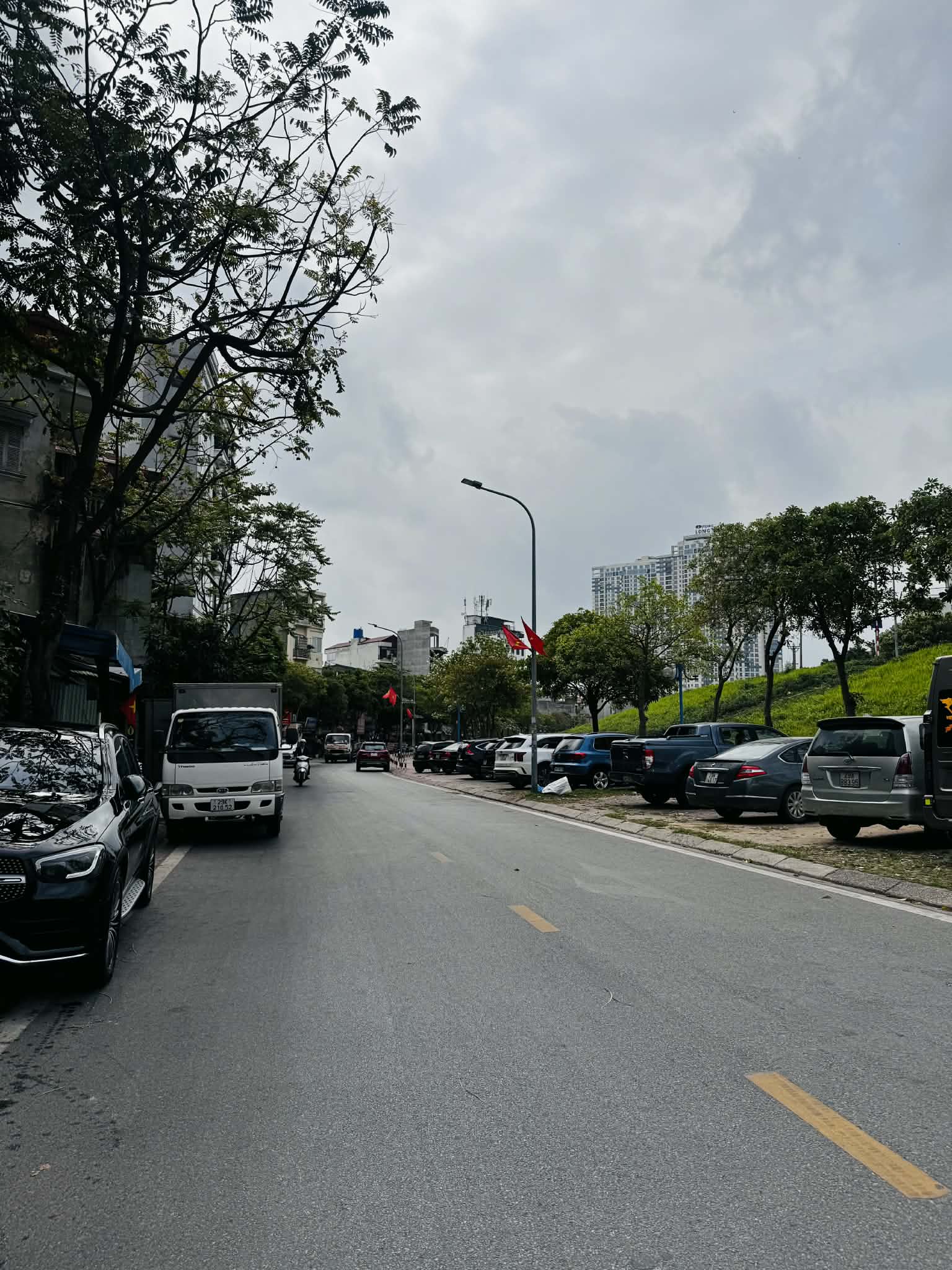  ĐẤT VÀNG TRUNG TÂM BỒ ĐỀ  55M2, MẶT TIỀN 5M, Ô TÔ TRÁNH, GIÁ ĐẦU TƯ 1X TỶ 