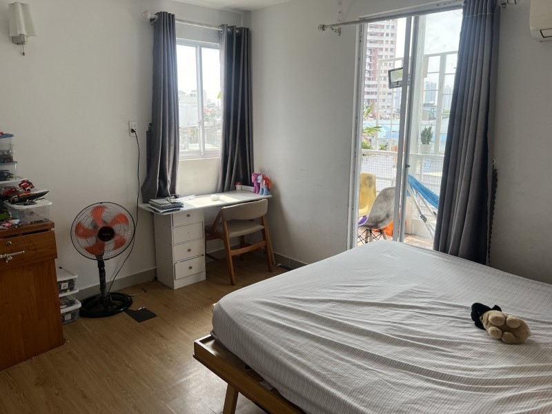  BÁN NHÀ QUẬN 3 HXH 70M2 5 TẦNG NỞ HẬU 9M CHDV 16 PN LÊ VĂN SỸ 9.5 TỶ. 