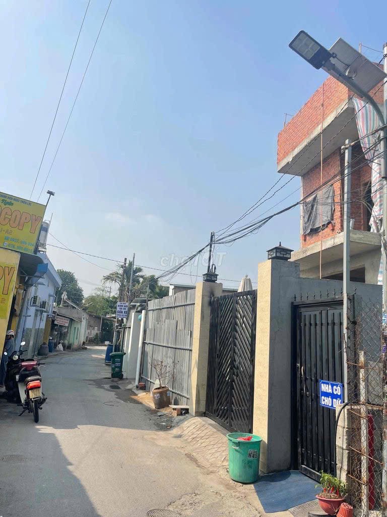  Bán đất đường Nguyễn An Ninh, Phường Dĩ An, Bình Dương gần trường, chợ, ga tàu hoả, 