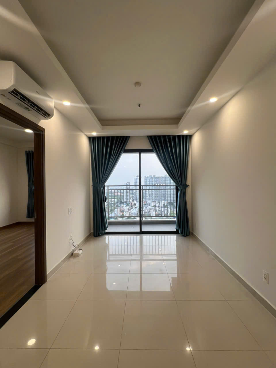  CHÍNH CHỦ BÁN CĂN HỘ 2PN VIEW SÔNG –  PHƯỜNG  PHÚ MỸ - QUẬN 7 , TPHCM CHỈ 4 TỶ 2 