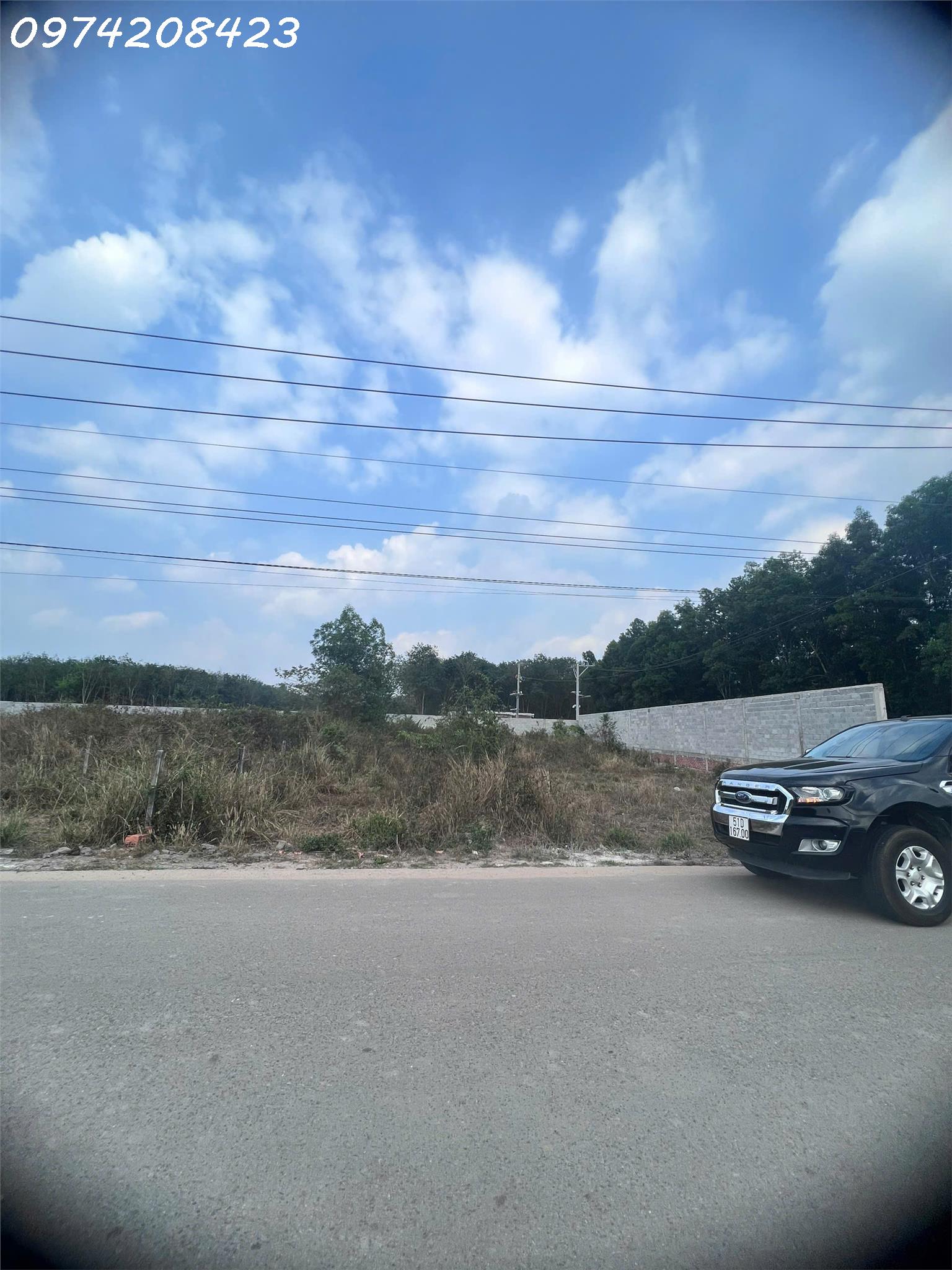  Chính chủ cần tiền bán gấp lô đất siêu đẹp 250m2 tại Tp. HCM mới, giá đầu tư 