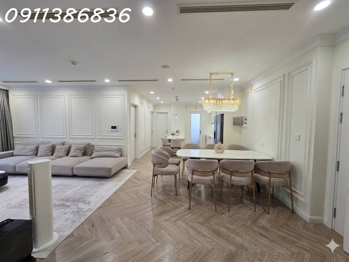  Căn hộ cao cấp Mipec Xuân Thủy 124m 3PN Nội thất sang trọng, full tiện ích 