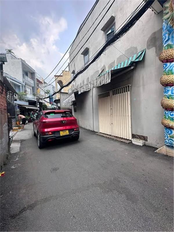  Nhà HXH Đường Văn Thân Phường 8 Quận 6 Cũ. 