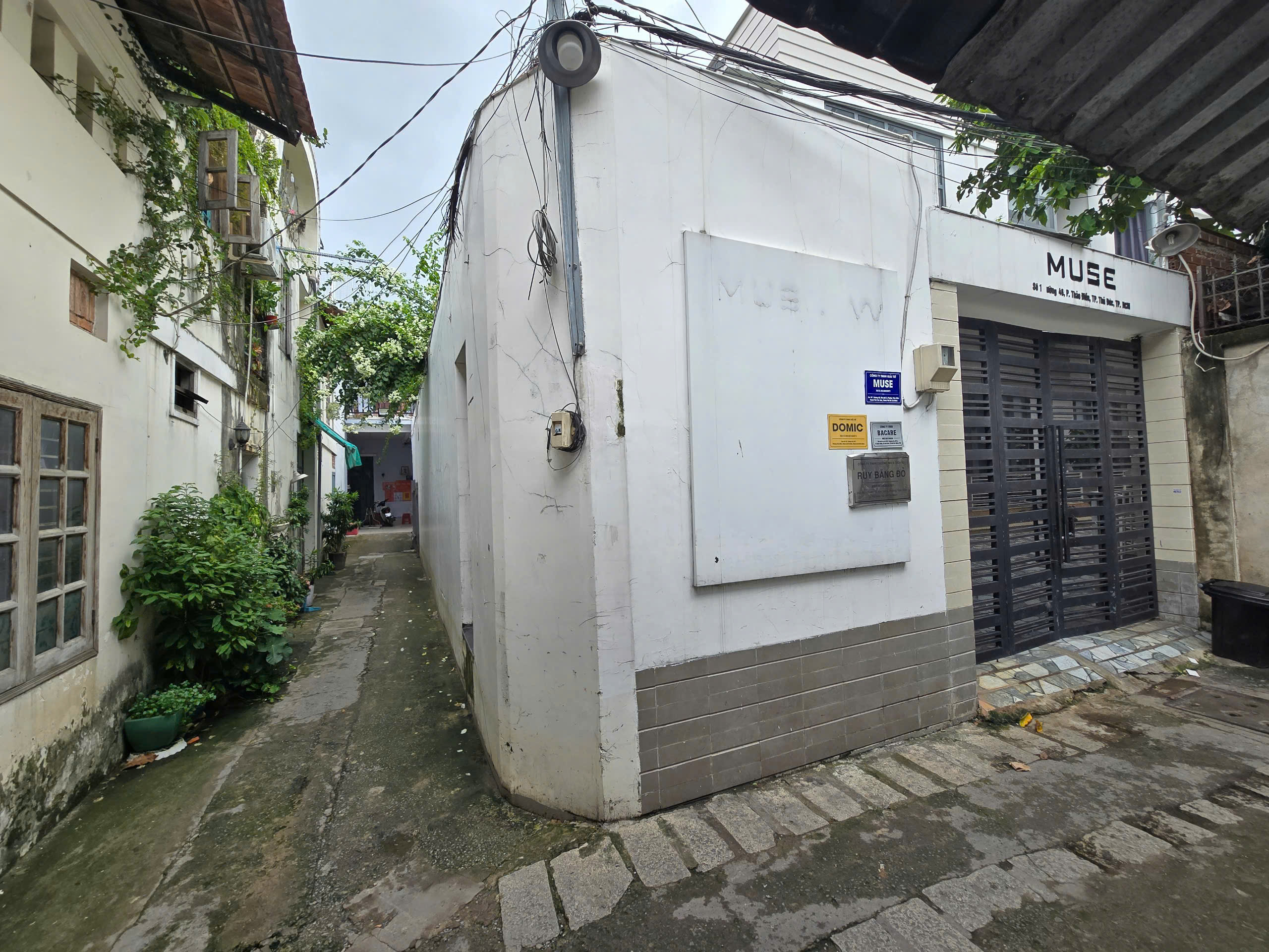  Chưa đến 100tr/m2! Bán biệt thự Thảo Điền Q2 cũ - 406m2, Sổ Hồng, HDT 40tr 