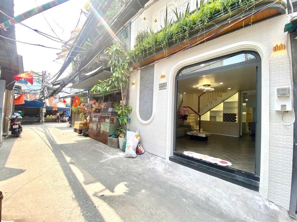  NHÀ MỚI 2 TẦNG – HẺM LỚN HUỲNH TẤN PHÁT – TÂN MỸ, QUẬN 7 – CHỈ NHỈNH 5 TỶ 