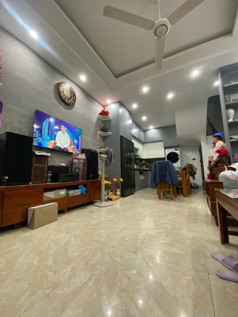  THẠCH CẦU – LONG BIÊN  NHÀ ĐẸP 36M² – FULL NỘI THẤT GẮN TƯỜNG - GIÁ CHỈ 7,6 TỶ – Ở NGAY 