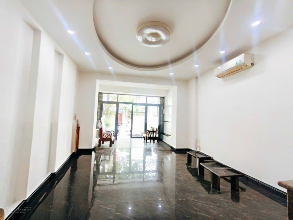  Bán nhà mặt tiền KDC Lê Bôi - Q8 - 120m2 (5x24m) - chỉ nhỉnh 9 tỷ 