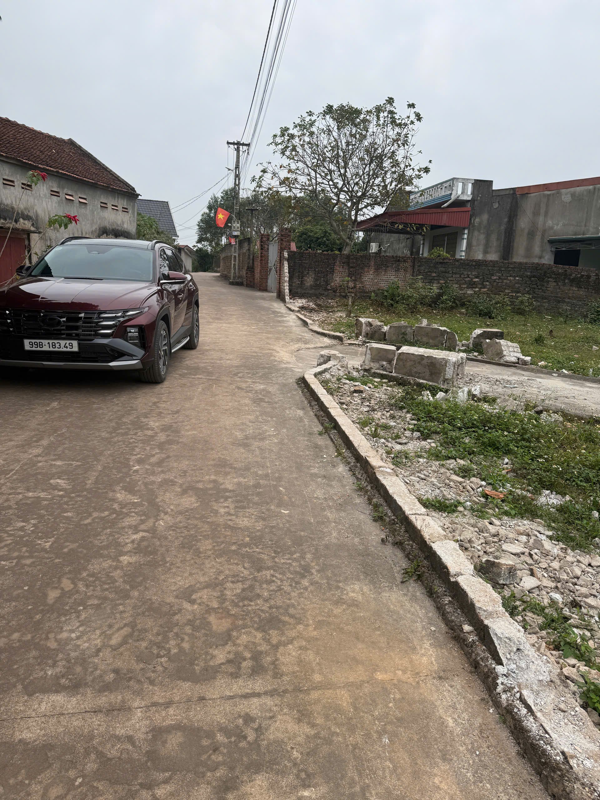  Bán Lô đất 1270m2, Mặt Tiền 45m. Tại Nhã Nam, Tân Yên,Bắc Giang. giá 2,8 tỷ 