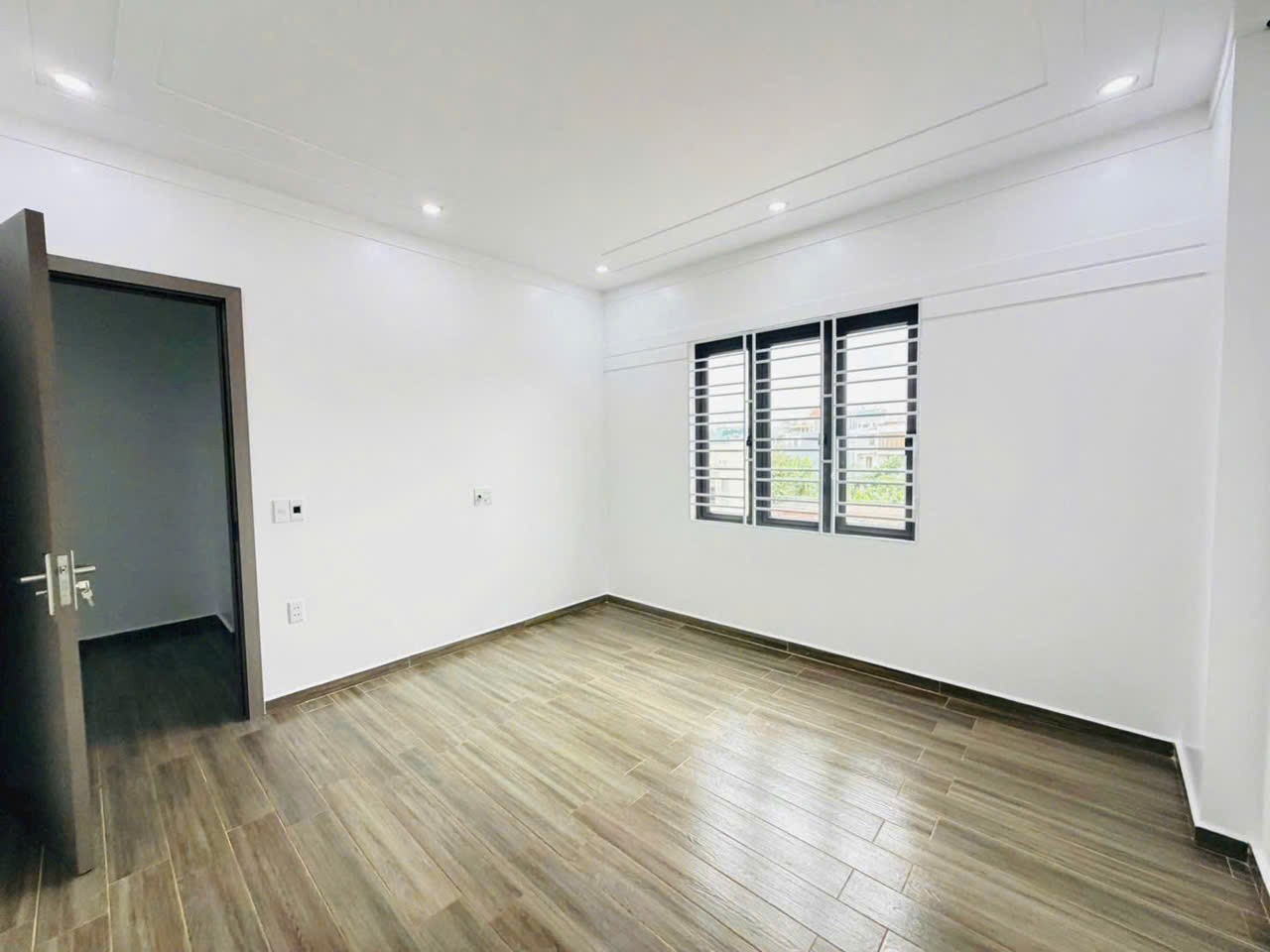  NHÀ ĐẸP- GIÁ TỐT CHÍNH CHỦ CẦN BÁN NHANH căn nhà 4 tầng tại quận Hải An , tp Hải Phòng 