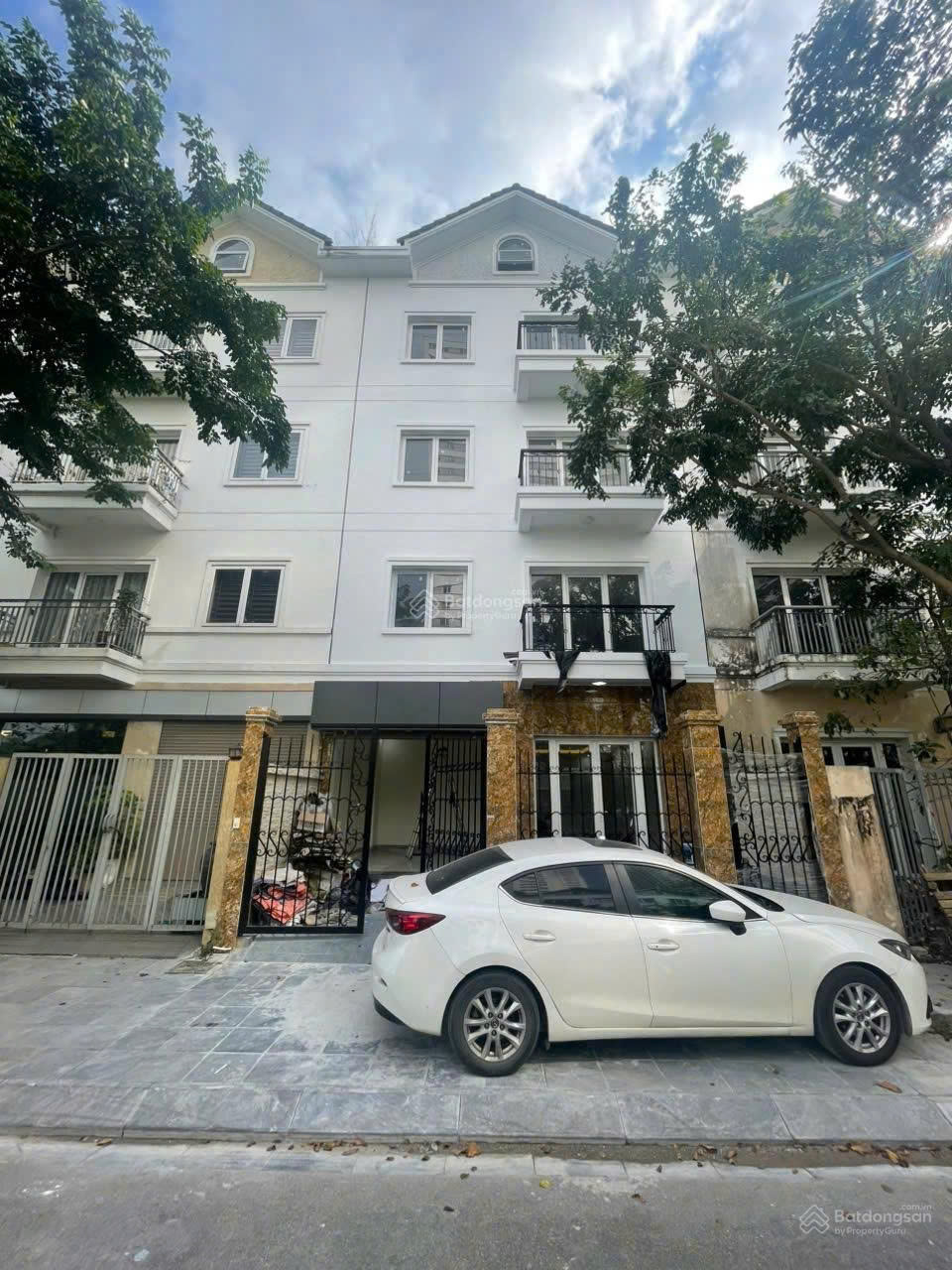  Cần tìm khách thuê gấp Lk 09 Erowindow River Park 