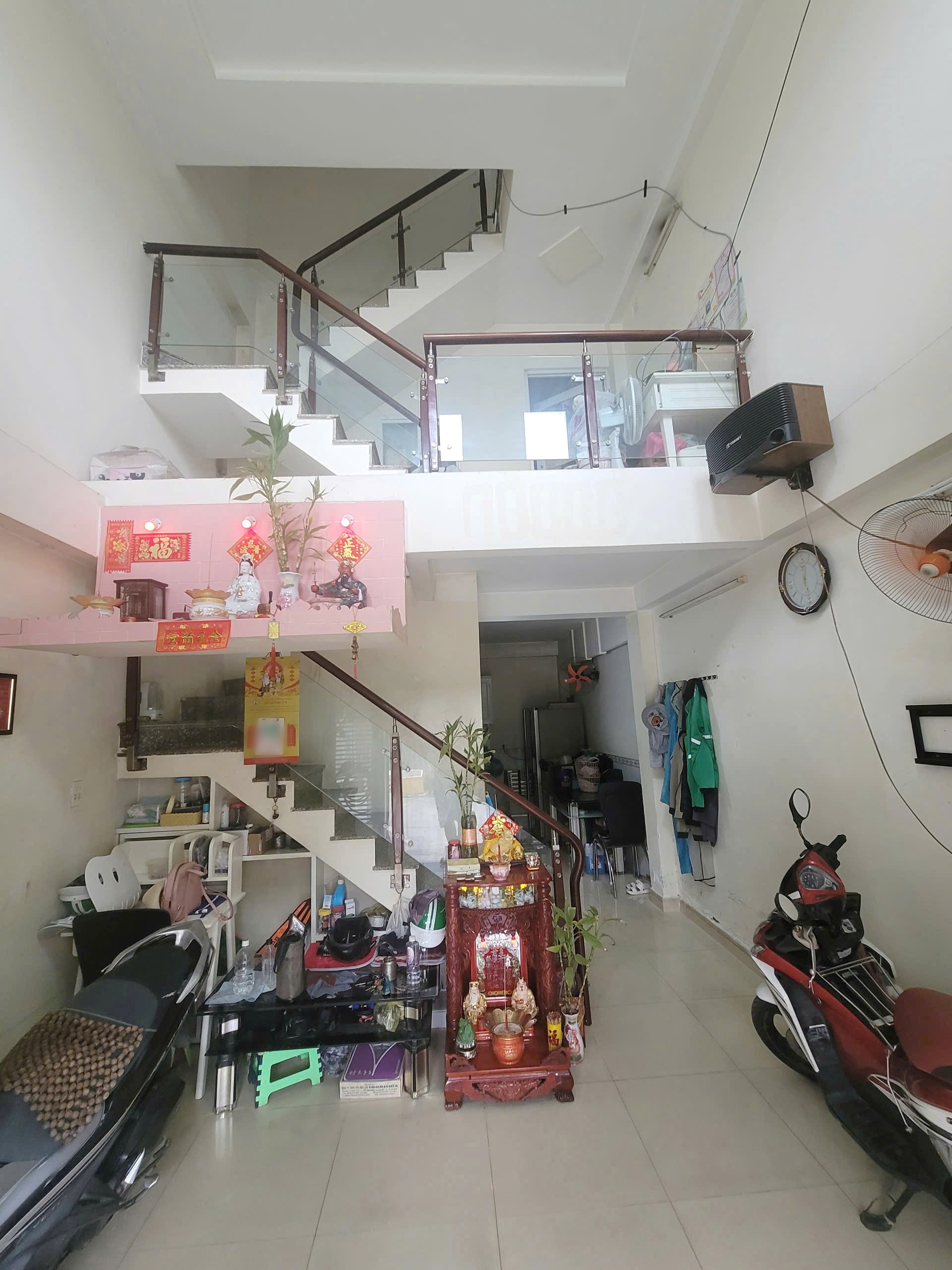  Nhà mới 3 tầng C3 Phạm Hùng,Bình Hưng,Bình Chánh. Giá: 3.7 tỷ 