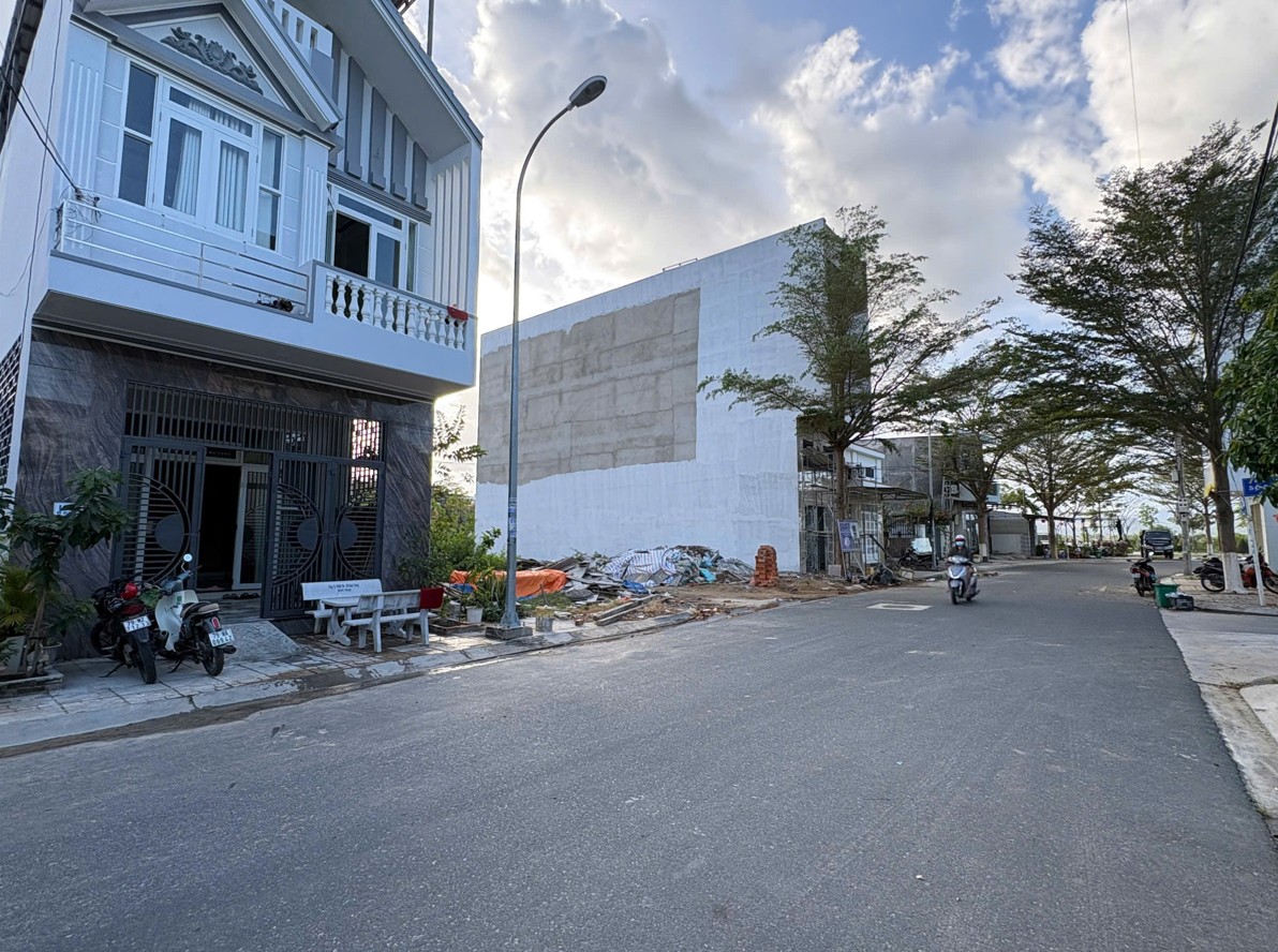  Bán đất Hòn Rớ 2 - Phường Nam Nha Trang, Khánh Hòa - Gần sông mát mẻ , đối diện Đảo 3 Sungroup 