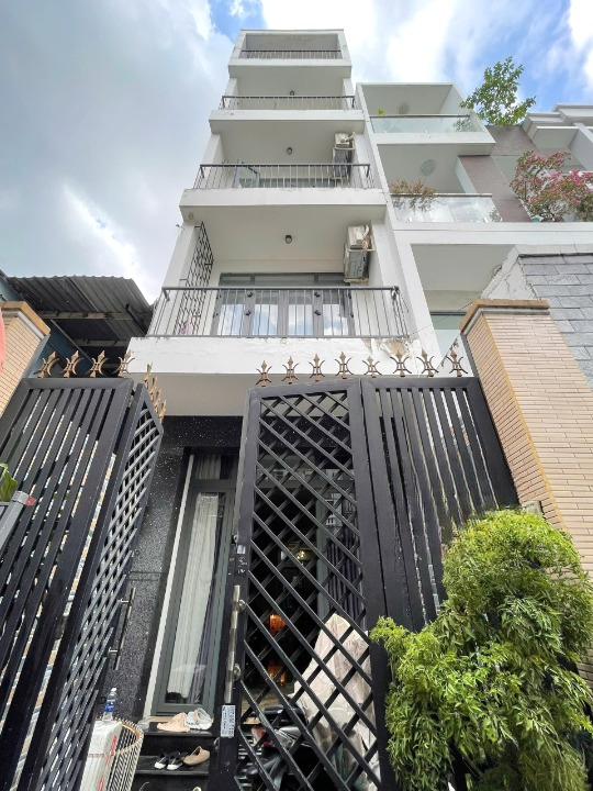  Nhà 3.6x19m hẻm 4m Âu Dương Lân P3Q8 (lộ giới ít) 