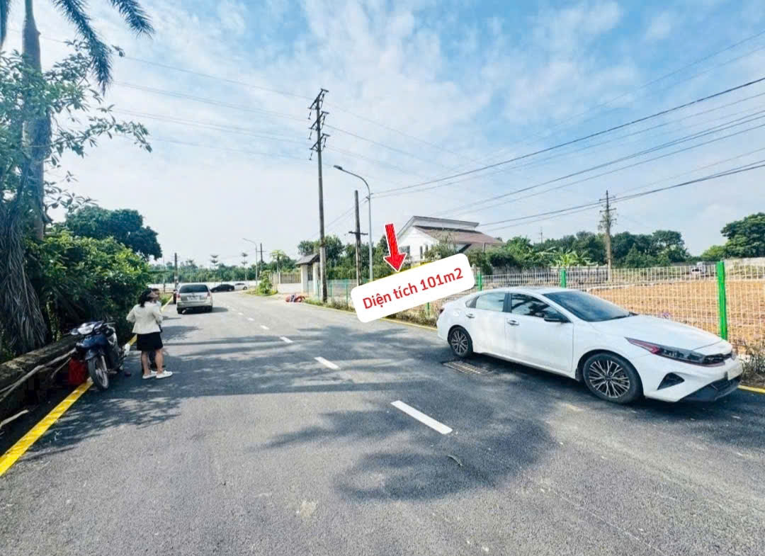  Đầu tư xây trọ mảnh đất view hồ cực mát, giá tốt 