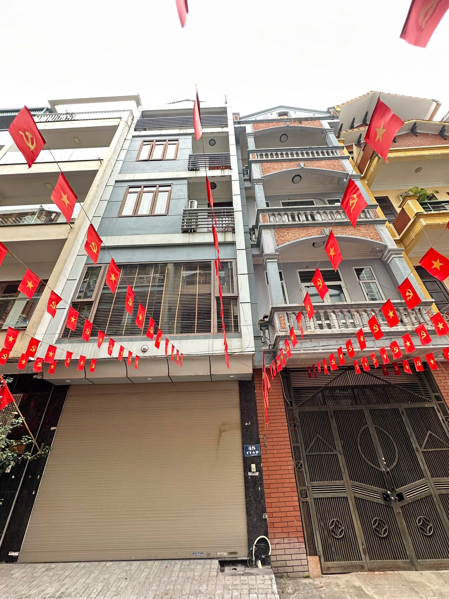  Bán nhà 5 tầng dân xây phố Nghĩa Đô, Cầu Giấy, khu phân lô, ô tô vào nhà, 55m, 20 tỷ 