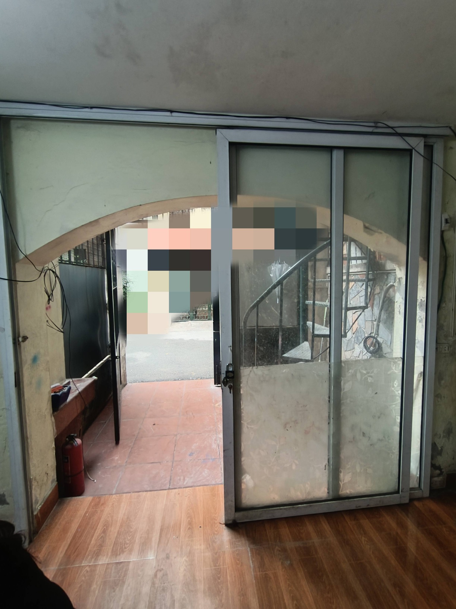  Cần cho thuê nhà Nguyễn Khang  38m2x2 tầng- 02 ngủ 12tr 