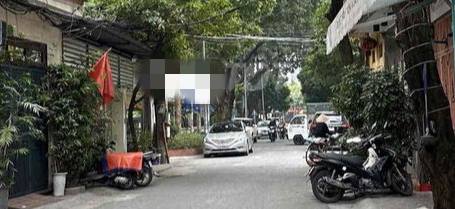  Cho thuê mbkd kết hợp ở Nguyễn Văn Huyên 30m²  ko chung chủ) - 6.5tr 