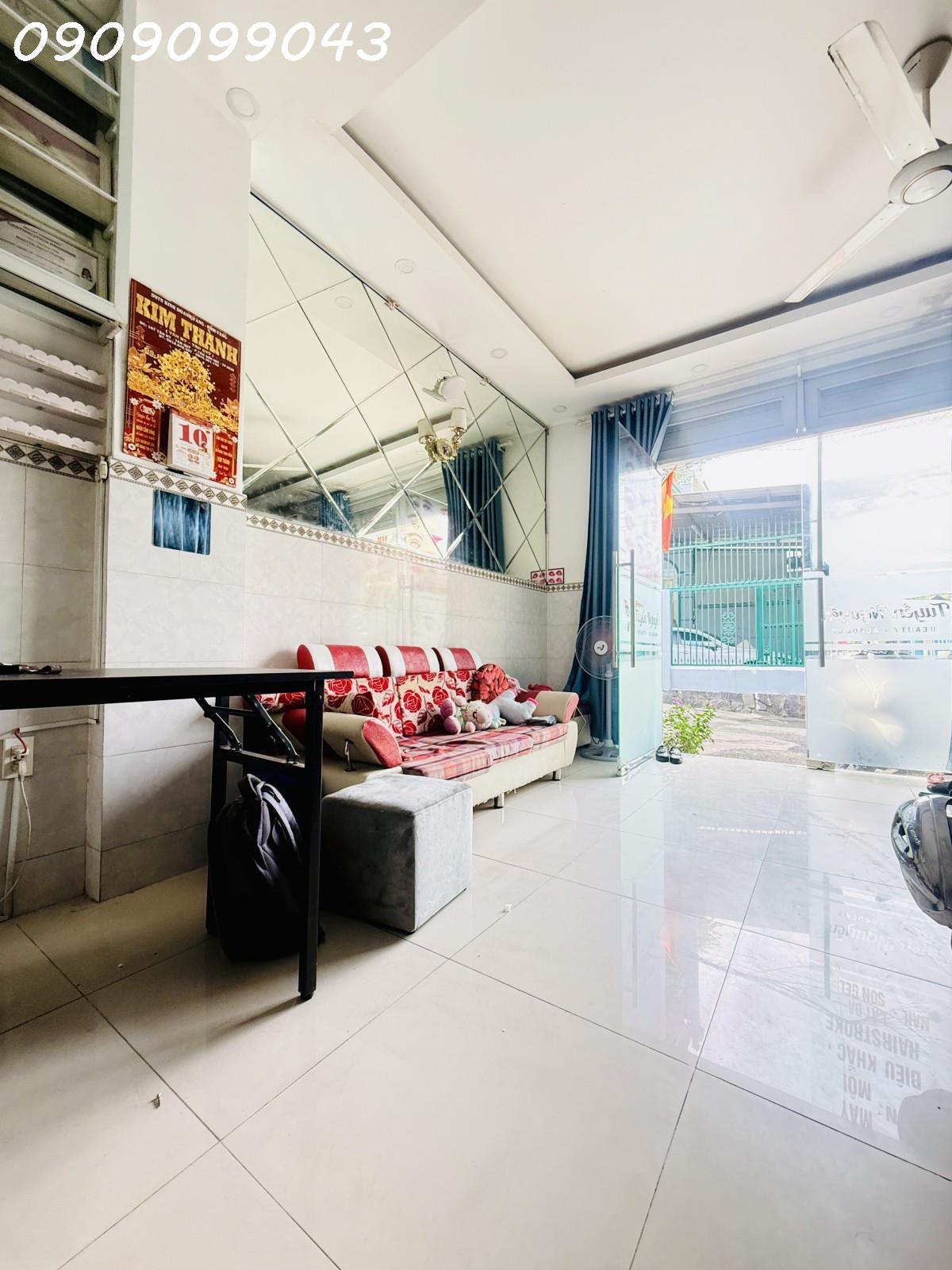  NHÀ 2TẦNG-82M2 NỞ HẬU-HẺM Ô TÔ QUAY ĐẦU PHAN VĂN HỚN
GIÁP TÂN BÌNH-SÂN BAY NHA GA T3 