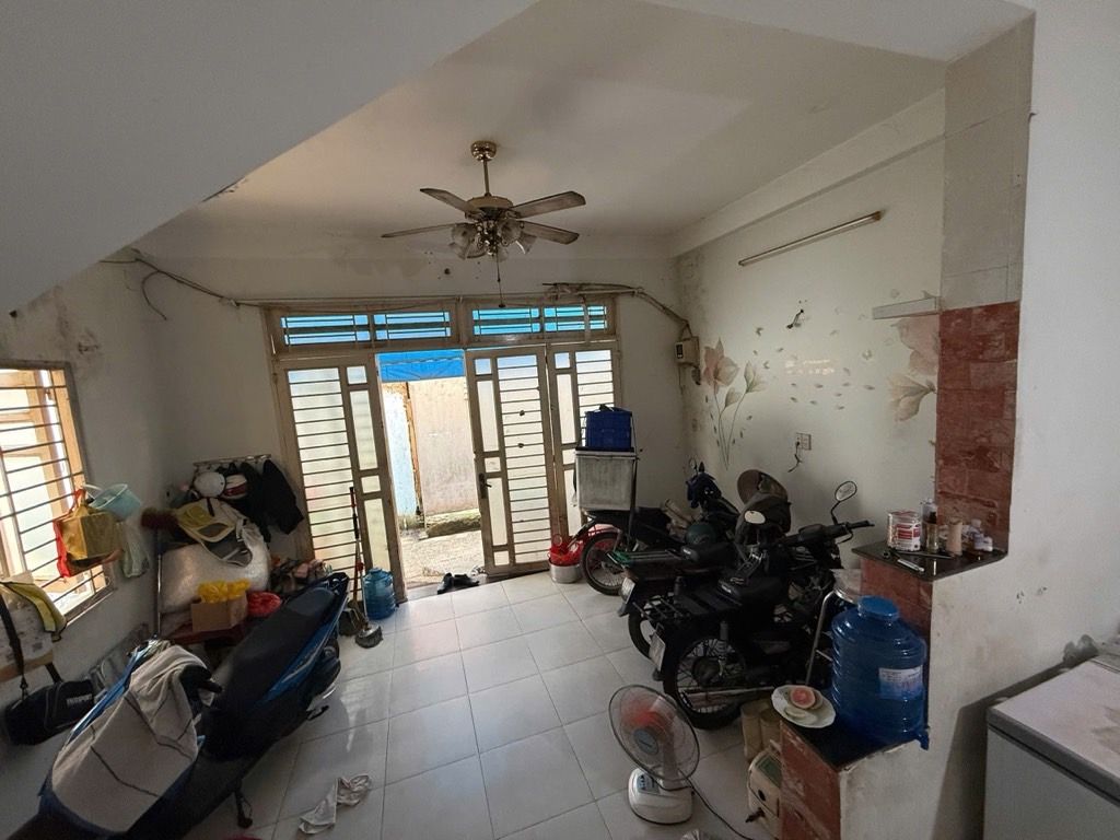  NHÀ 2 TẦNG - DIỆN TÍCH ĐẤT 40M2, ĐẤT HIỆN HỮU, KHÔNG QUY HOẠCH NGAY TRẦN XUÂN SOẠN, QUẬN 7 - S1 