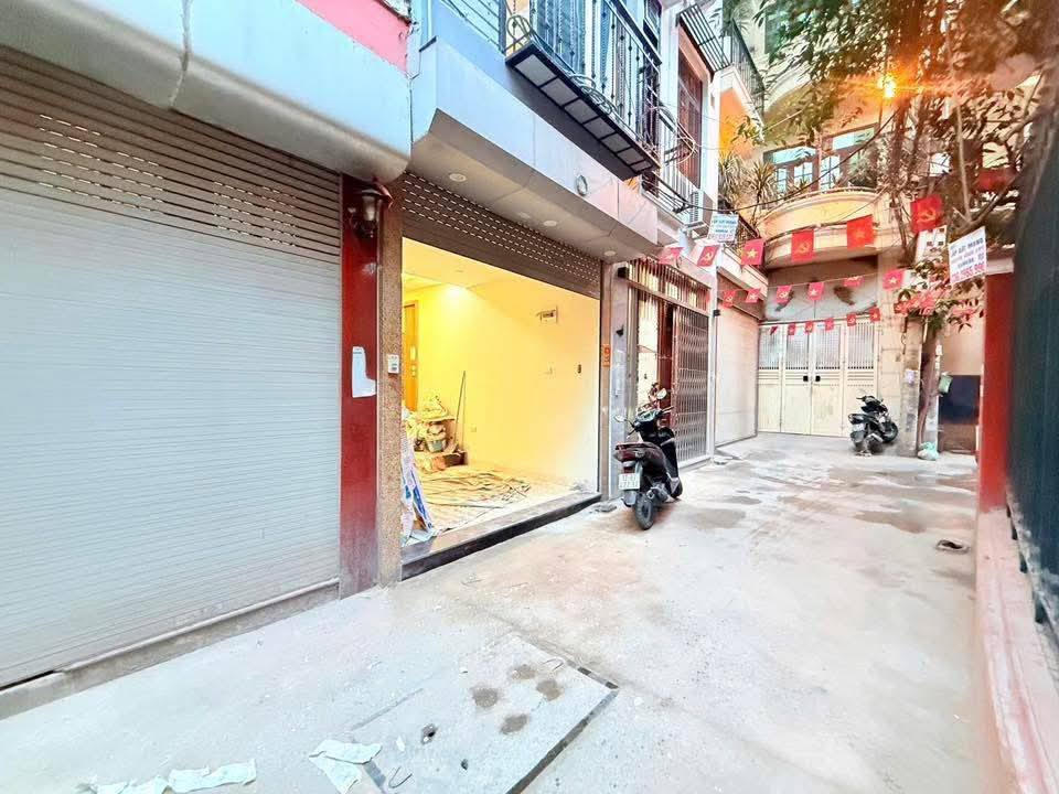  Bán nhà mặt ngõ ôtô thông phố Lạc Long Quân 35m2 6tầng thang máy 13 Tỷ Cầu Giấy - 0934266313 