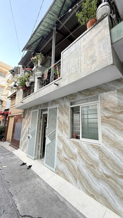  Nhà hẻm 219 Dương Bá Trạc-P1-Q8, Giá : 5.68 Tỷ (Thương lượng) 