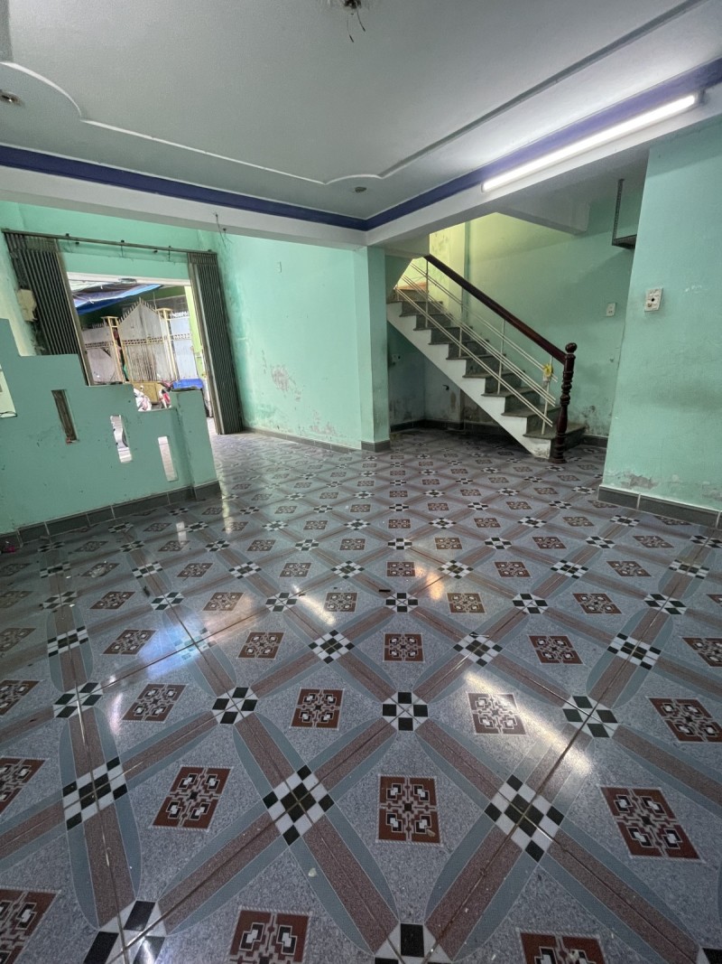  ♣  Lô góc kiệt thẳng thông 50m ra MT Lê Duẩn, 42m2, 2 tầng cứng cáp, 3.6 tỷ 