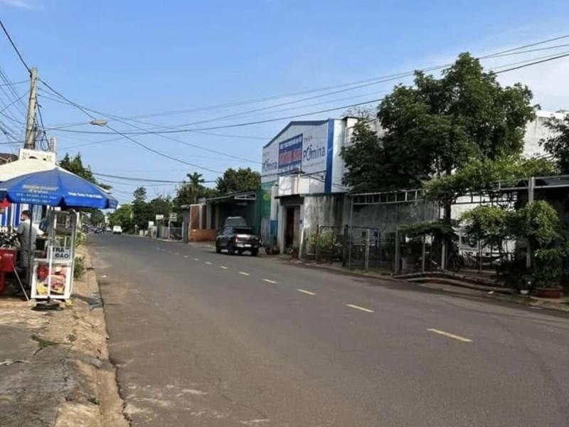  ĐẤT (10m x 25m) MẶT TIỀN THỦ KHOA HUÂN – NGAY TRƯỜNG DÂN TỘC NỘI TRÚ TÂY NGUYÊN - BUÔN MA THUỘT = 6 tỷ 390 